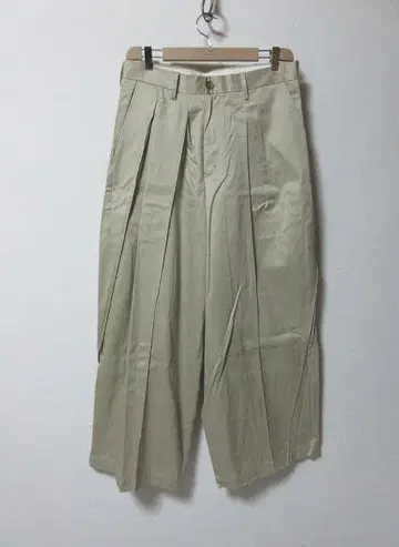 25SS KHOKI 팬츠 Pleat-design 25ss-p-04