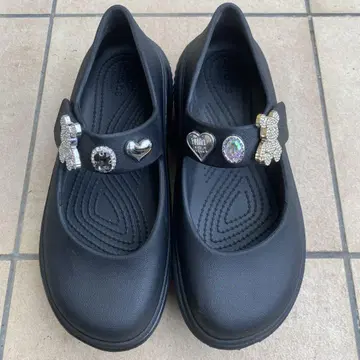 크록스 스톰프 메리 제인 블랙