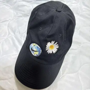 Nike 블랙 캡 지구와 꽃 자수