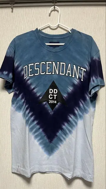 DESCENDANT 타이다이 티셔츠