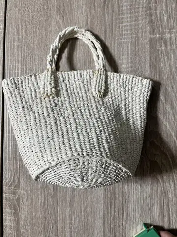 화이트 바스켓백 약 30cm