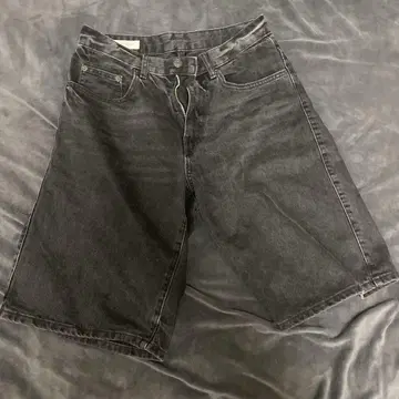 자라 블랙 데님 숏 팬츠 USA 30