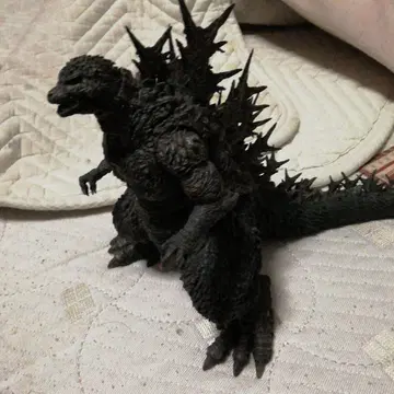 S.H.MonsterArts 고질라 (2023) 개봉품