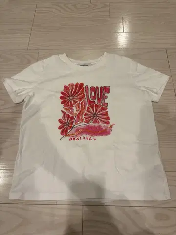 Desigual 베이직 러브 플라워 패턴 티셔츠 화이트