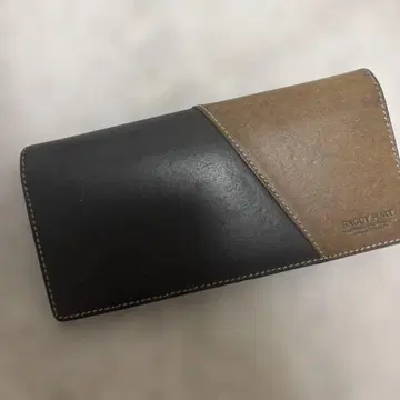 BAGGY PORT 가죽 장지갑 블랙/브라운