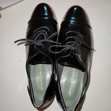 Oriental Traffic 블랙 레이스업 슈즈