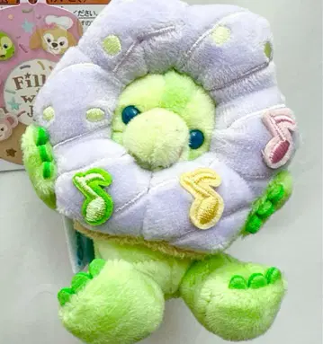 더피 & 프렌즈 필드 위드 조이 올멜 봉제 인형 배지