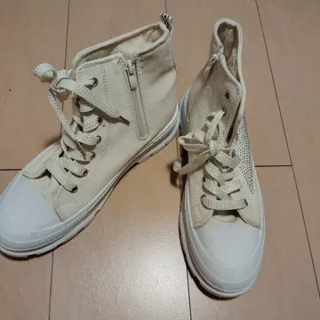 아이보리 하이컷 스니커즈 지퍼