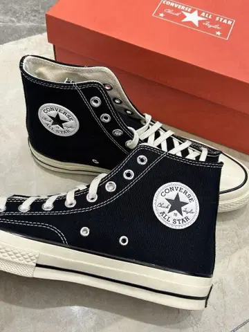 미사용 새상품 ct70 26.5cm 블랙 하이컷