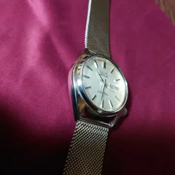 Seiko 자동 시계 실버 메쉬 밴드