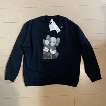 유니클로 UNIQLO KAWS 트레이닝복 XL 사이즈