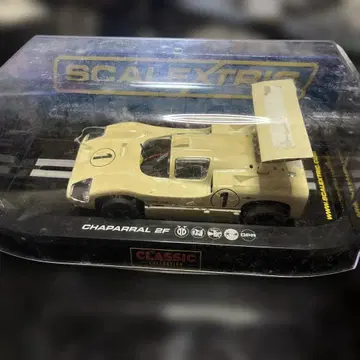 Scalextric Chaparral 2F 베이지