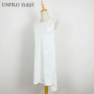 UNFILO 슬리브리스 딥 슬릿 레이어드 티셔츠 원피스