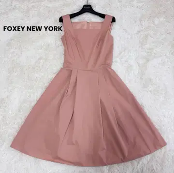 FOXY NEW YORK 슬리브리스 플레어 원피스 핑크