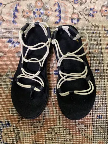 teva VOYA INFINITY 보야 인피니티 사이즈 6