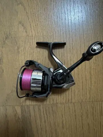 시마노 뱅퀴시 C2000SHG