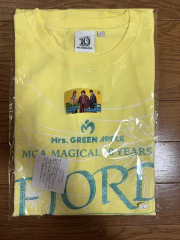 Mrs. GREEN APPLE 피요르드 L 사이즈 (스티커 포함)