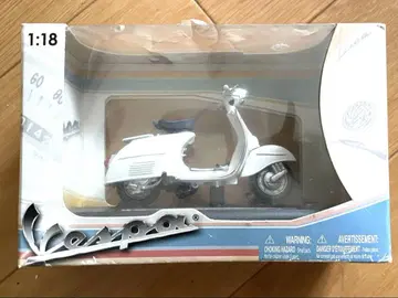 Vespa 1:18 모델 화이트 Maisto
