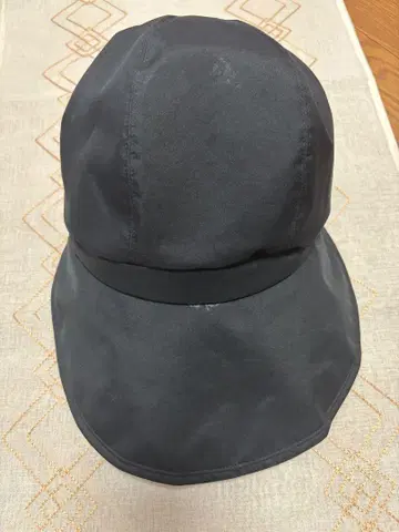 SUN BARRIER 100 헌팅 캡 블랙