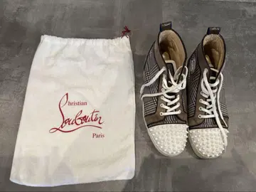 크리스찬 루부탱 스터드 스니커즈