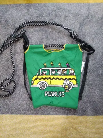PEANUTS 에코백 그린 컬러