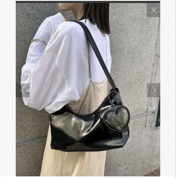 가격 인하! 미사용 mystic loti 하트 파우치 포함 호보 BAG