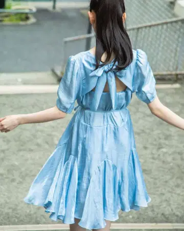 호리 미오나 콜라보 원피스