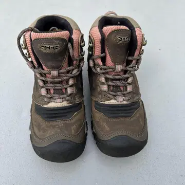 KEEN 등산화 브라운/핑크