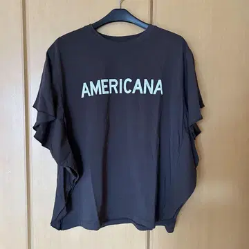 AMERICANA 프릴 소매 티셔츠 그레이