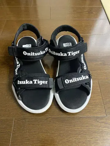 오니츠카타이거 샌들 24cm