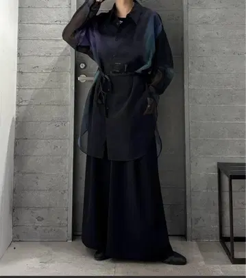 HARE REFLECTION 시어 롱 셔츠