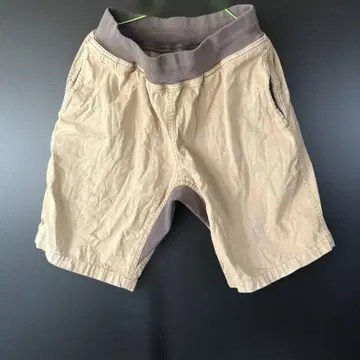 노스페이스 베이지 숏 팬츠