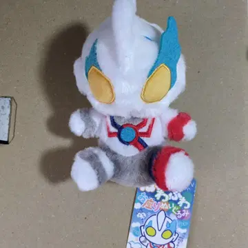 새상품 울트라맨 블레이저 폭신폭신 앉은 봉제 인형