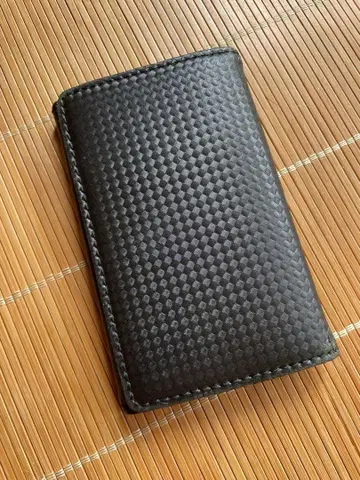 Neu interesse 명함지갑 블랙 박스 포함