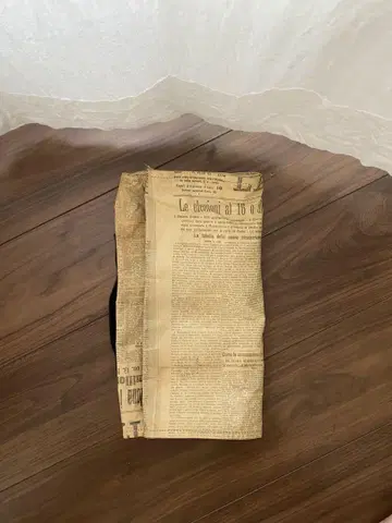 백 핸드백 스크래치 백 영자신문 빈티지 뉴스 페이퍼