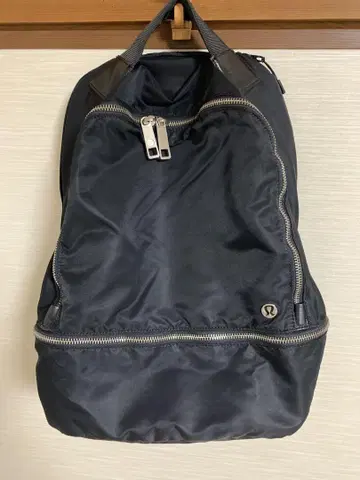 Lululemon 블랙 백팩