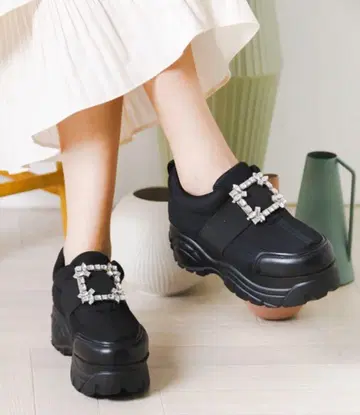 비쥬 스니커즈 S