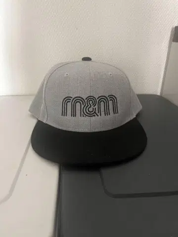 Trukfit 로고 자수 야구 모자