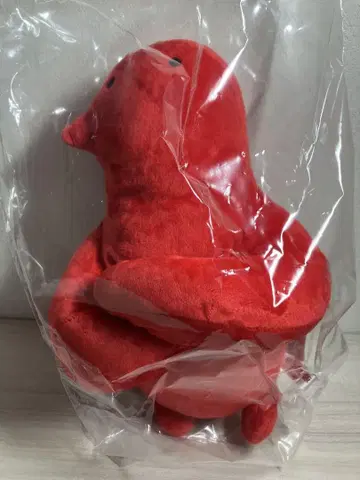 B상 마루실의 하수인 큰 봉제 인형 팔짱을 낀 버전