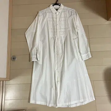 미사용 새상품 진나소즈 레이스 원피스 셔츠 원피스