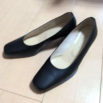 리걸 펌프스 스퀘어토 7358 23.5cm