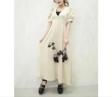 이토미 원피스 새틴 원피스