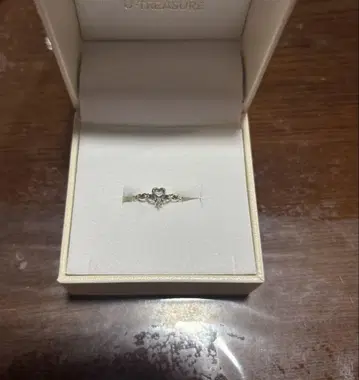 빛의 전사 프리큐어 반지 큐어 화이트 모델 실버