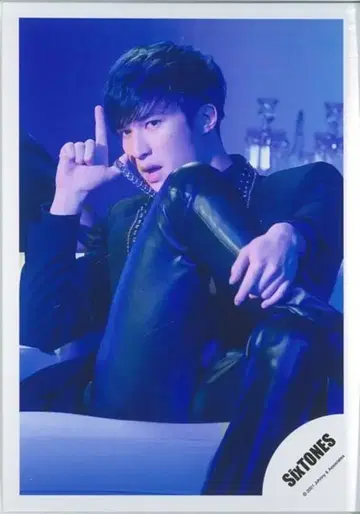 SixTONES 1ST 제시 공식 사진 *1장