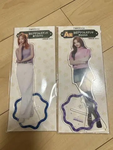 TWICE 훼미리마트 복권 A상 사나&트위 BIG 아크릴 스탠드