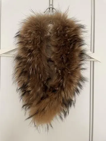 Spick &span 브라운 퍼 머플러