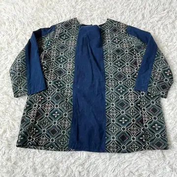 가스리 리메이크 핸드메이드 패턴 블라우스 쿠루메
