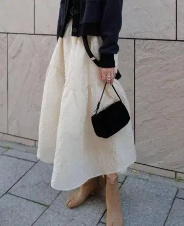 마샬 시어 자카드 스커트