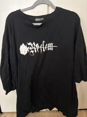 REFLEM 티셔츠