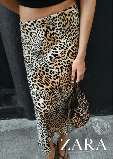 ZARA 레오파드 무늬 새틴 롱 스커트 애니멀